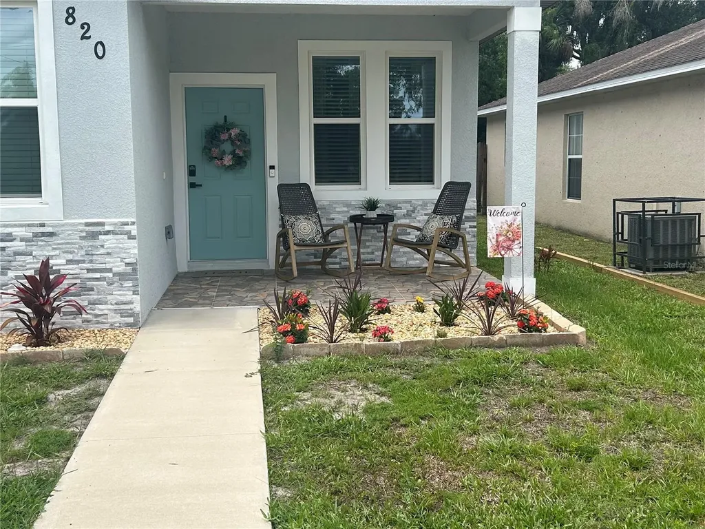 820 Pecan Avenue Sanford FL 32771
