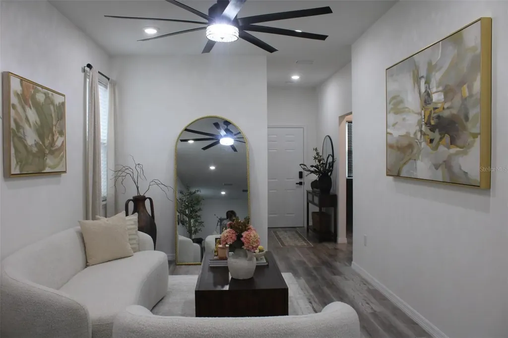 820 Pecan Avenue Sanford FL 32771