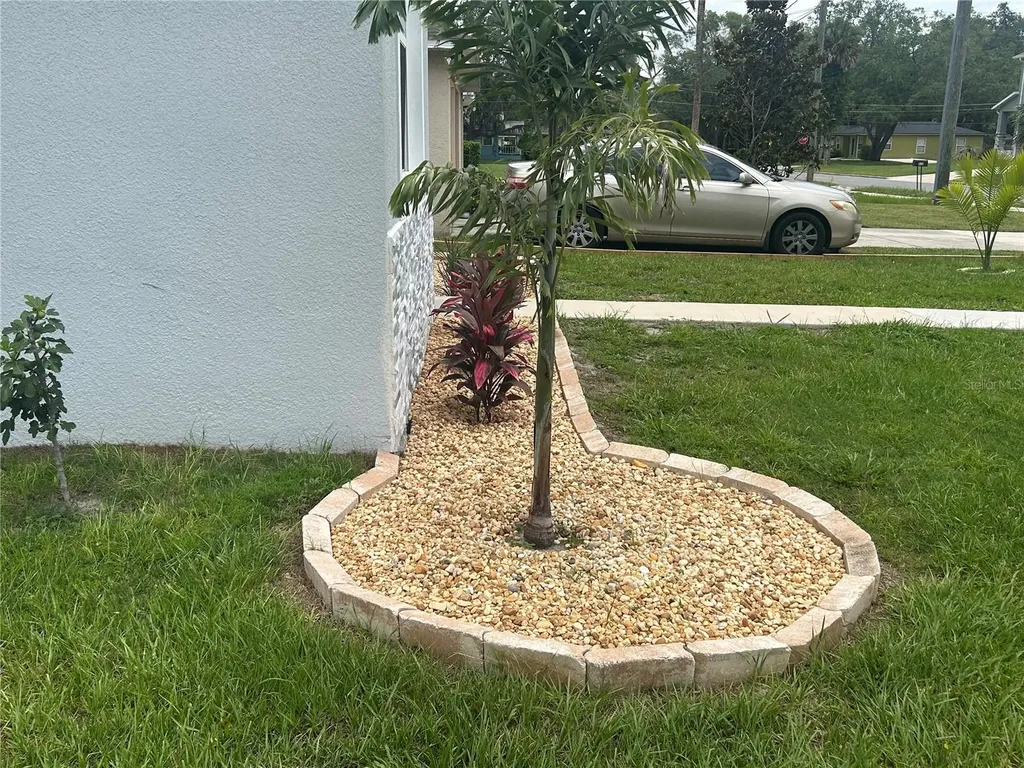 820 Pecan Avenue Sanford FL 32771