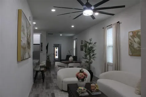 820 Pecan Avenue Sanford FL 32771