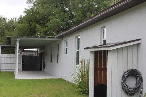 820 Pecan Avenue Sanford FL 32771