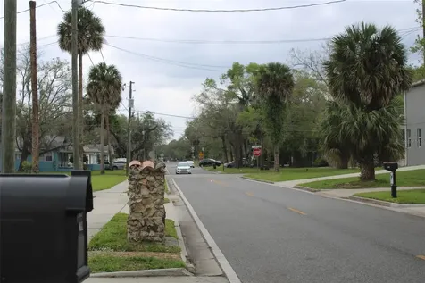 820 Pecan Avenue Sanford FL 32771