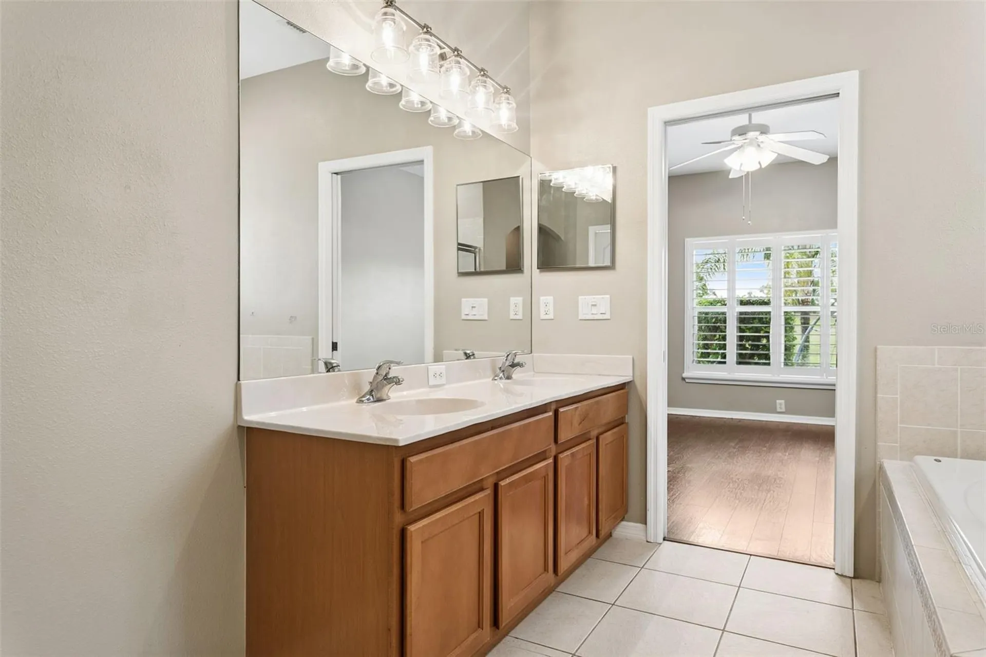 3033 Gem Luster Court Valrico FL 33594