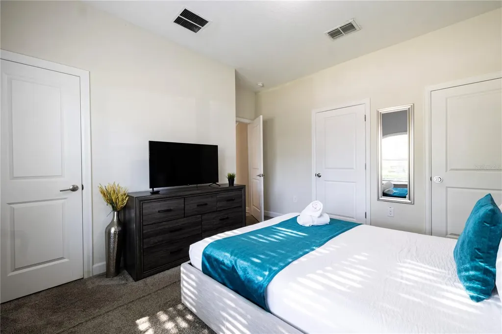 356 Ocean Course Avenue Davenport FL 33896