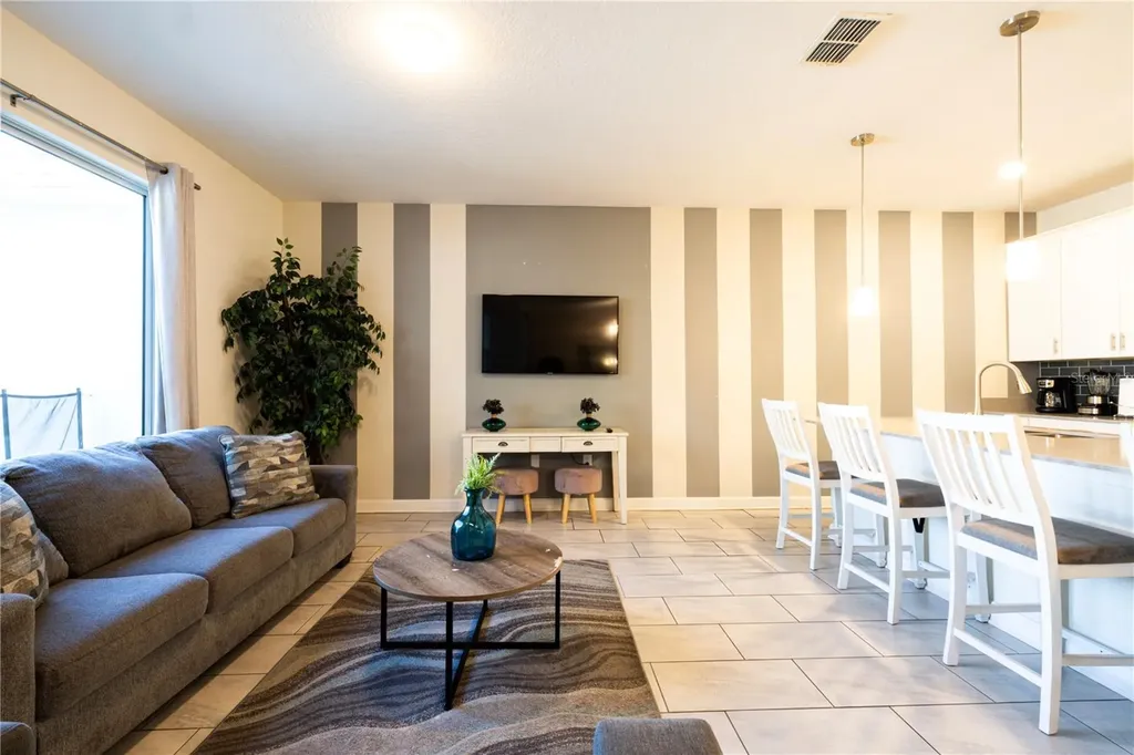 356 Ocean Course Avenue Davenport FL 33896