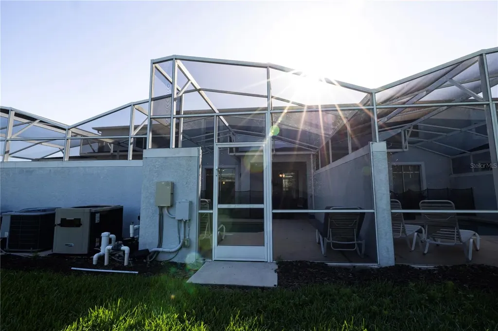 356 Ocean Course Avenue Davenport FL 33896