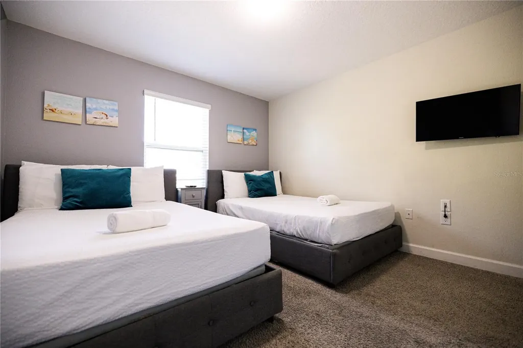 356 Ocean Course Avenue Davenport FL 33896