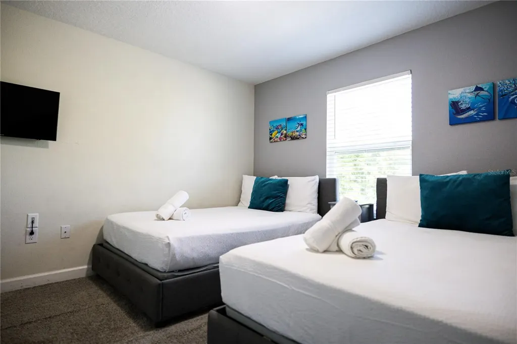 356 Ocean Course Avenue Davenport FL 33896