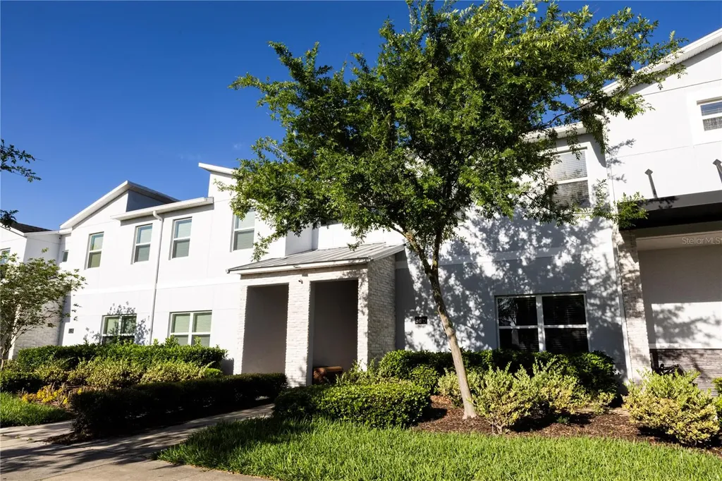 356 Ocean Course Avenue Davenport FL 33896