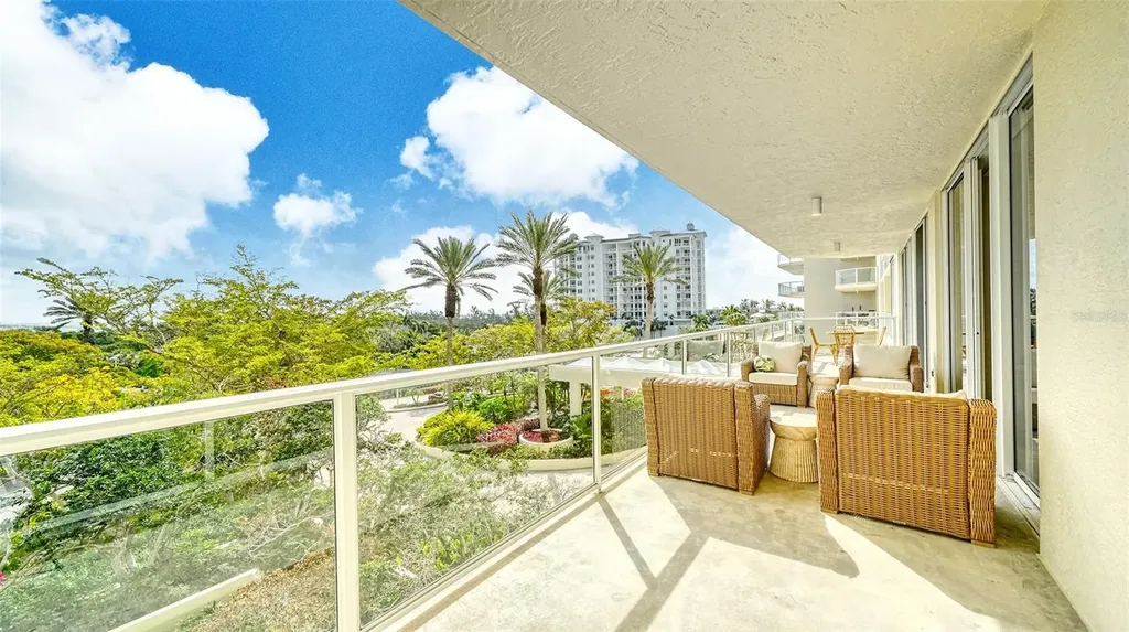 1800 Benjamin Franklin Drive Sarasota FL 34236