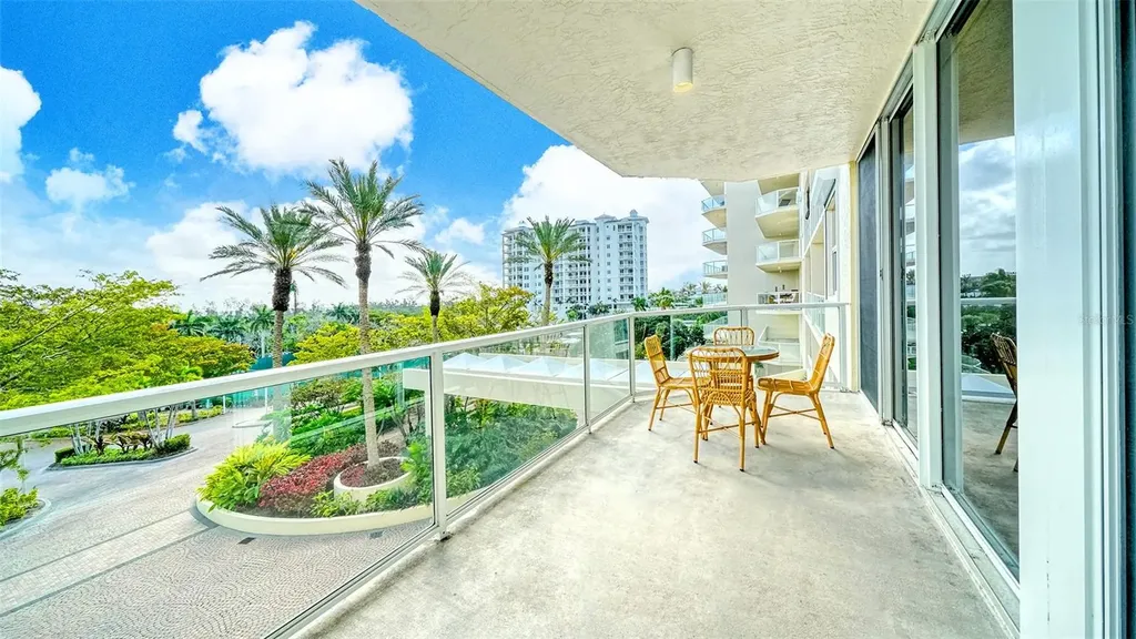 1800 Benjamin Franklin Drive Sarasota FL 34236