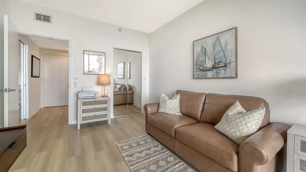 1800 Benjamin Franklin Drive Sarasota FL 34236
