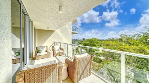 1800 Benjamin Franklin Drive Sarasota FL 34236