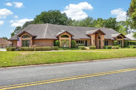 923 Club House Boulevard New Smyrna Beach FL 32168