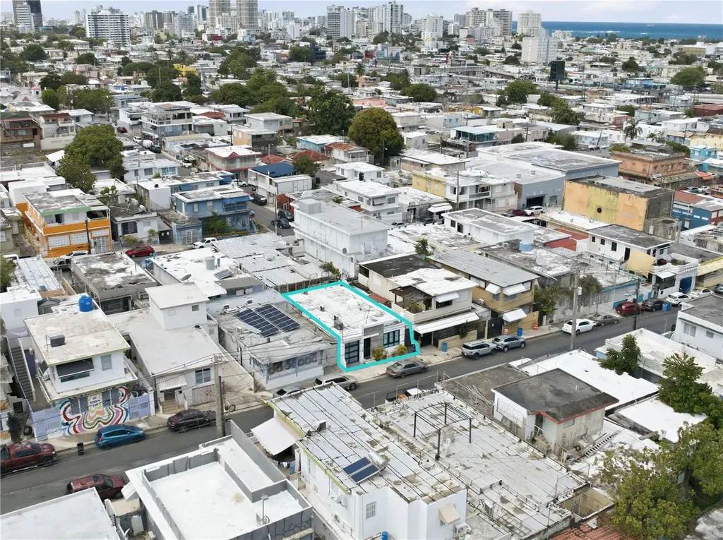 320 Calle Degetau Santurce PR 00915