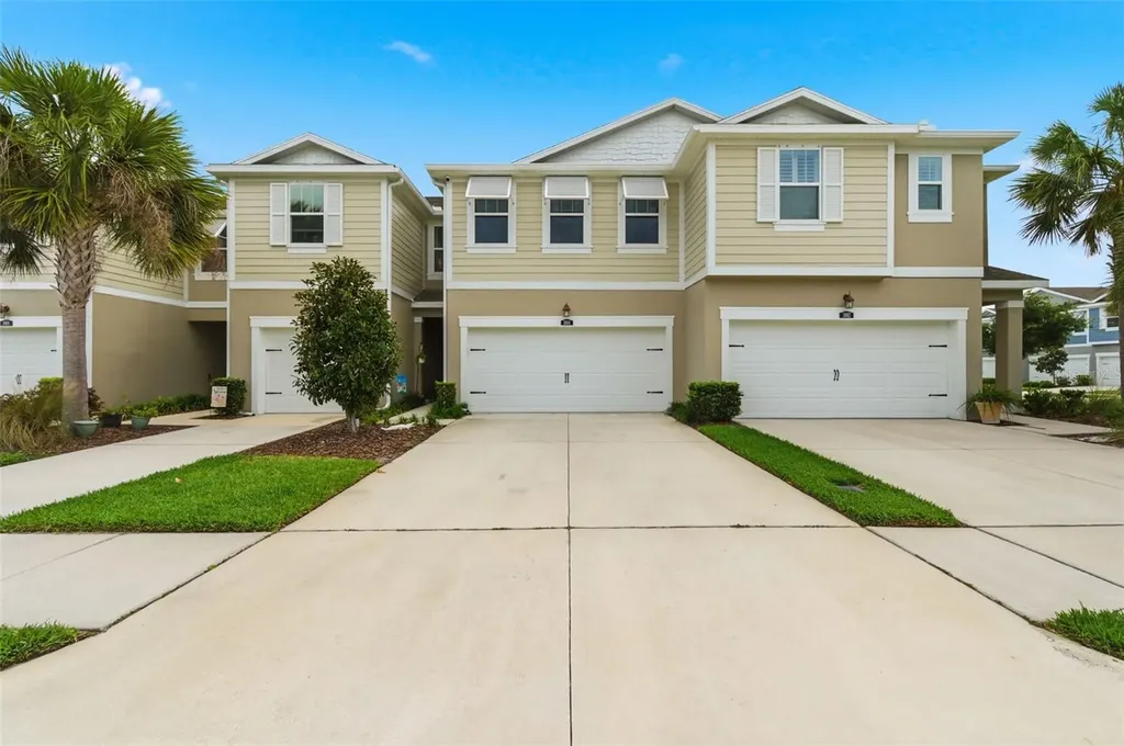 1004 Mango Court Oldsmar FL 34677