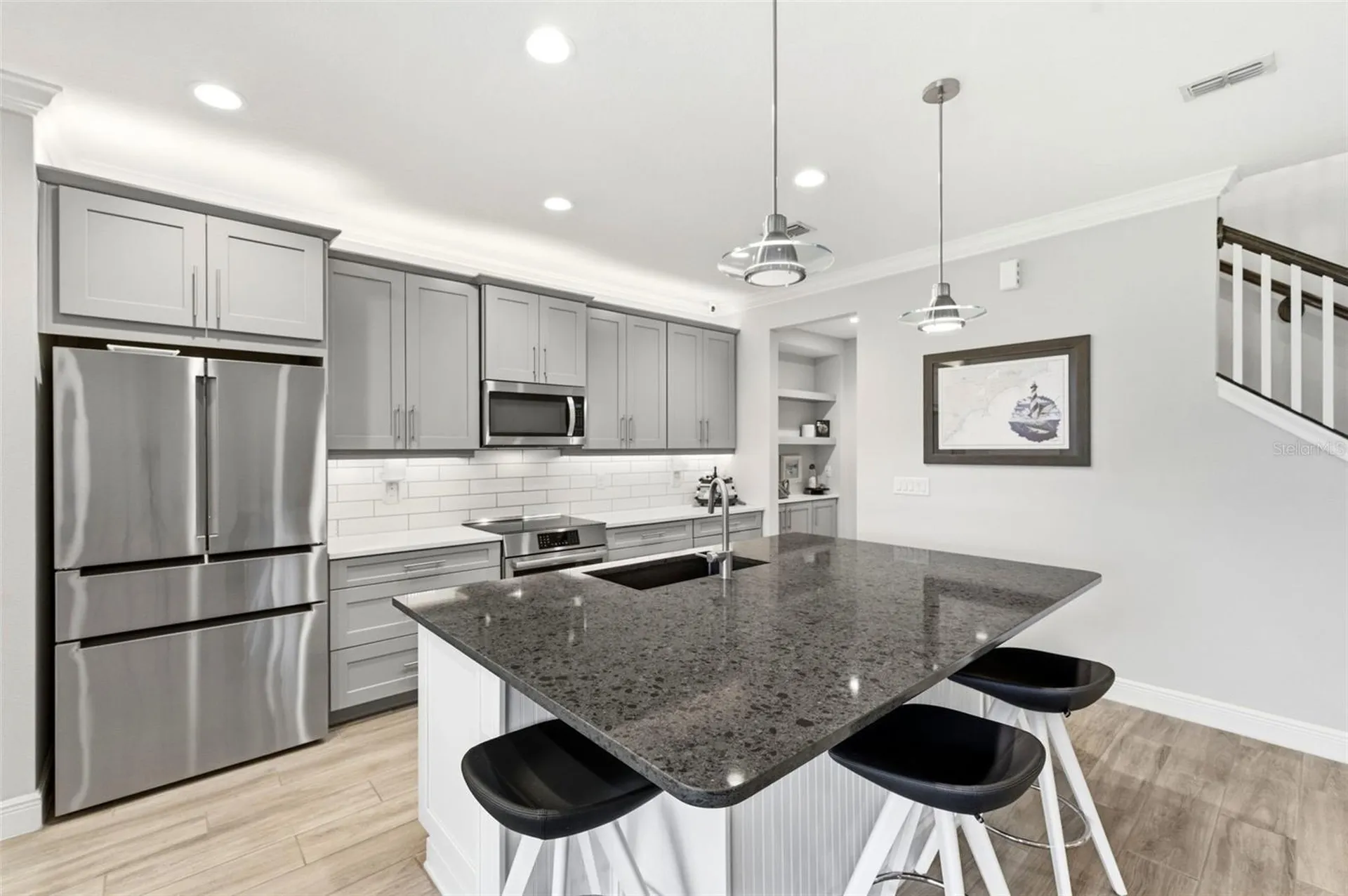 1004 Mango Court Oldsmar FL 34677