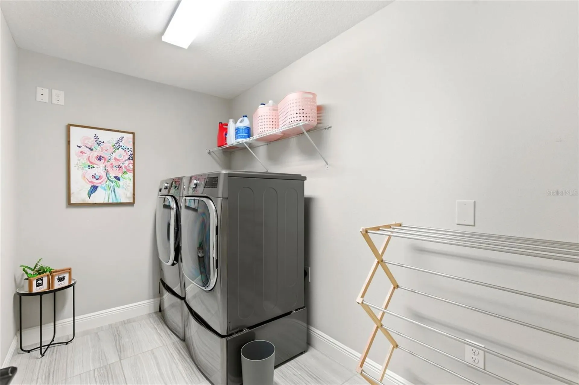 1004 Mango Court Oldsmar FL 34677