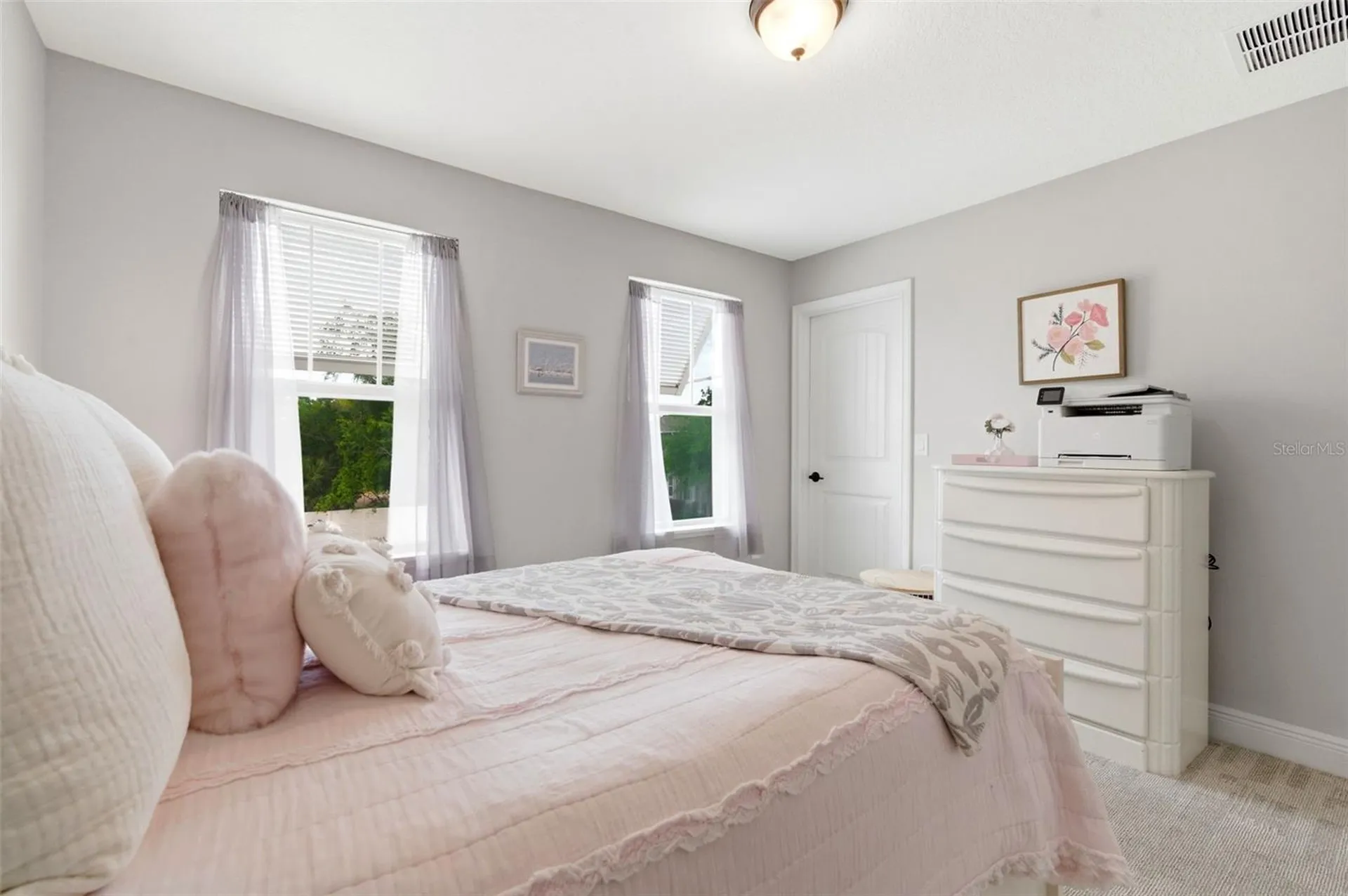 1004 Mango Court Oldsmar FL 34677