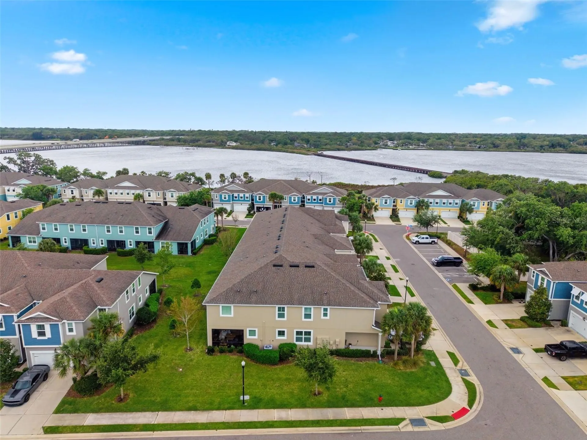 1004 Mango Court Oldsmar FL 34677