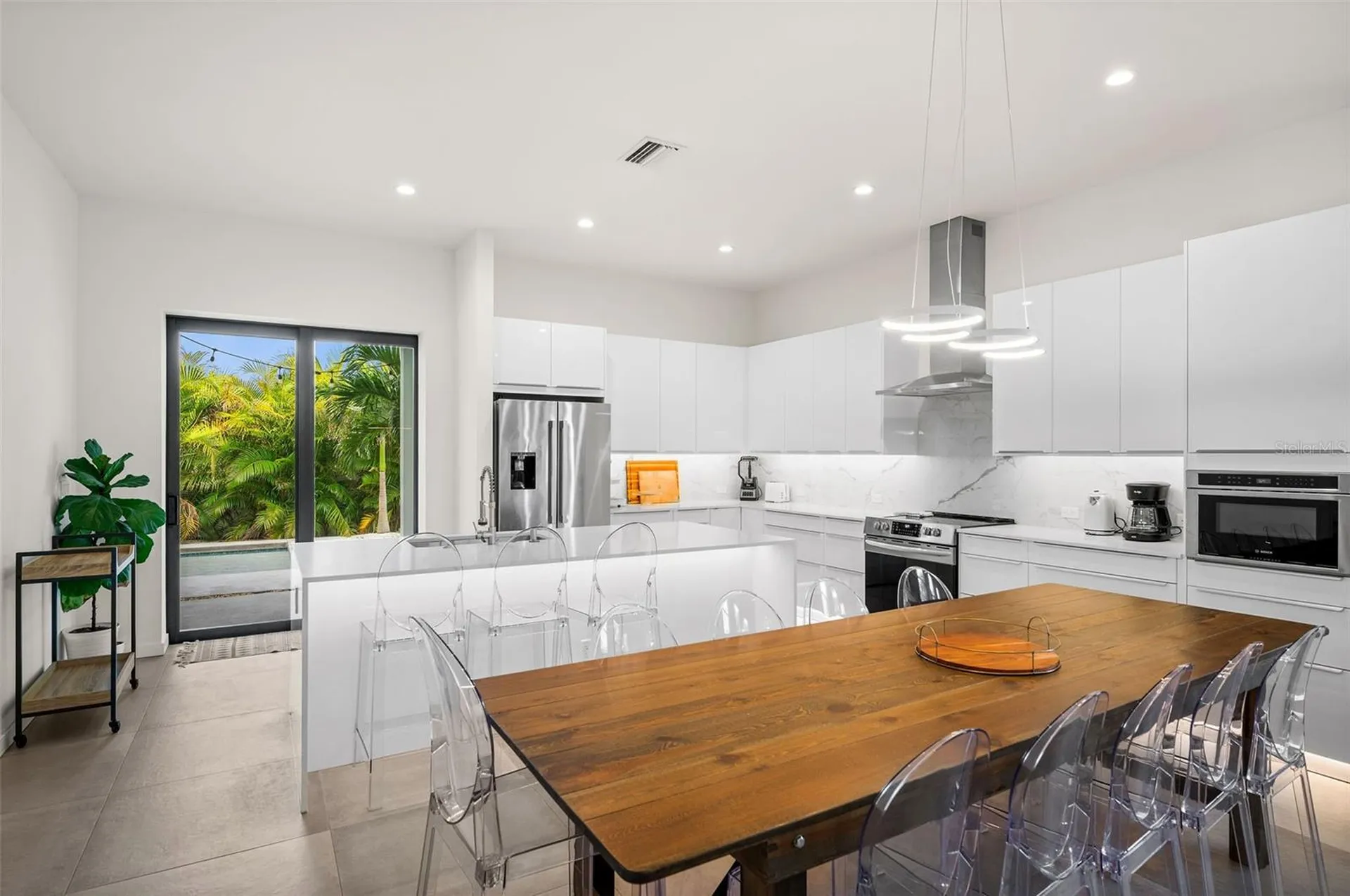 5351 Moeller Avenue Sarasota FL 34233