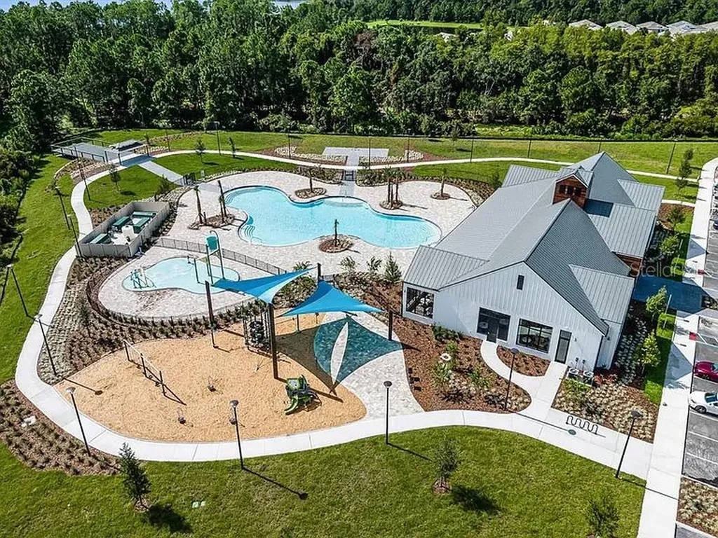 2533 Harmonia Hammock Road Harmony FL 34773