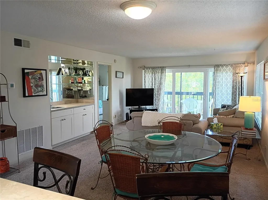 1806 Mariner Drive Tarpon Springs FL 34689