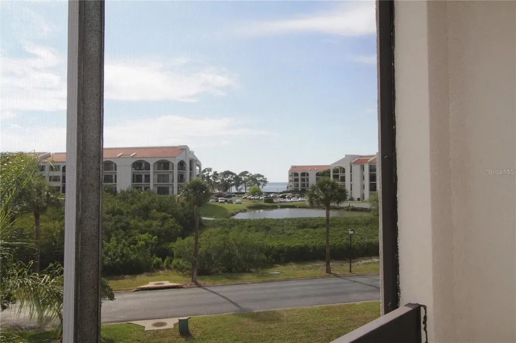 1806 Mariner Drive Tarpon Springs FL 34689