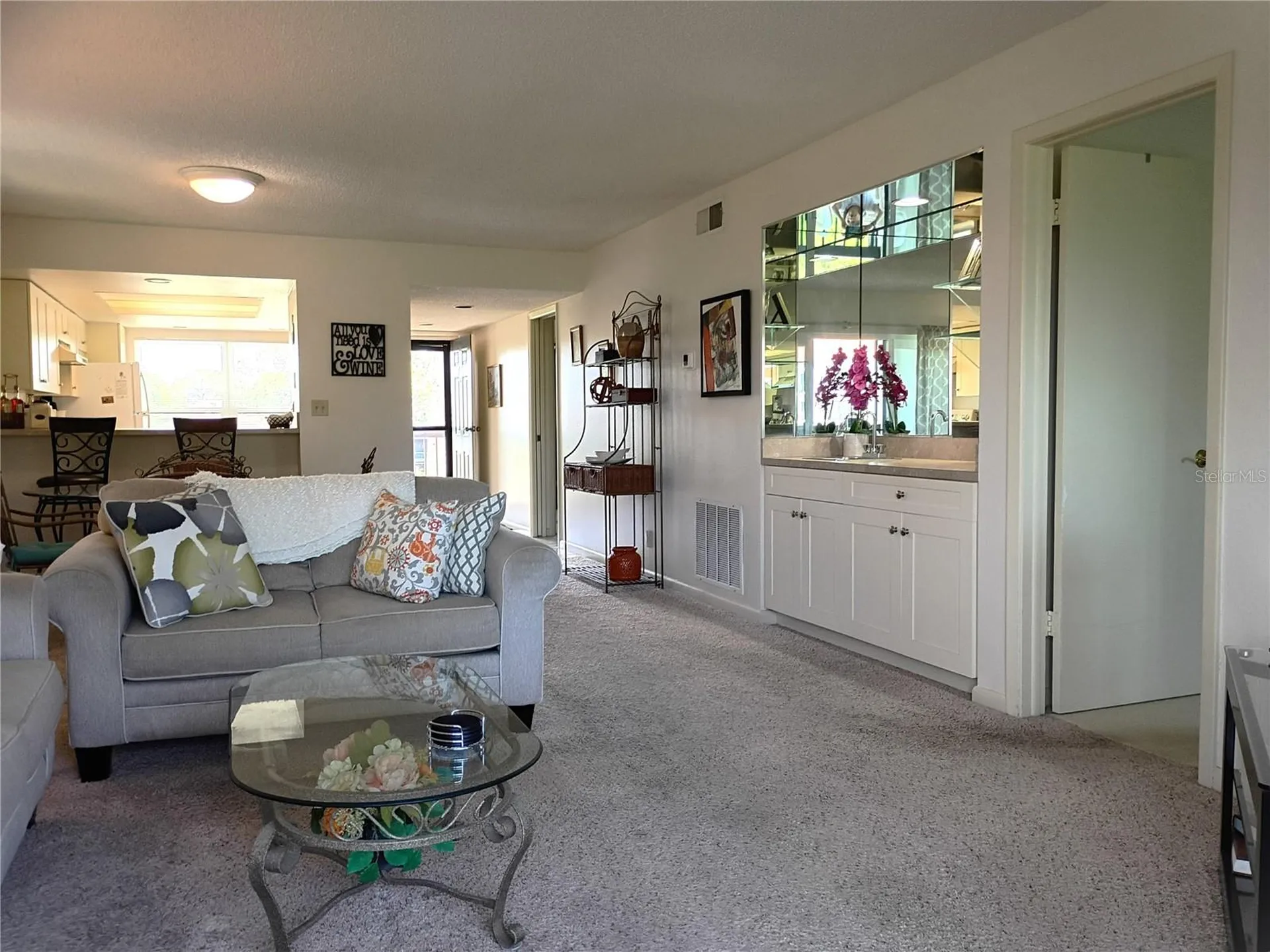 1806 Mariner Drive Tarpon Springs FL 34689