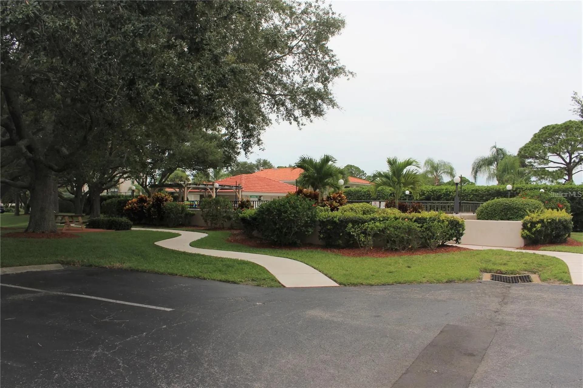 1806 Mariner Drive Tarpon Springs FL 34689