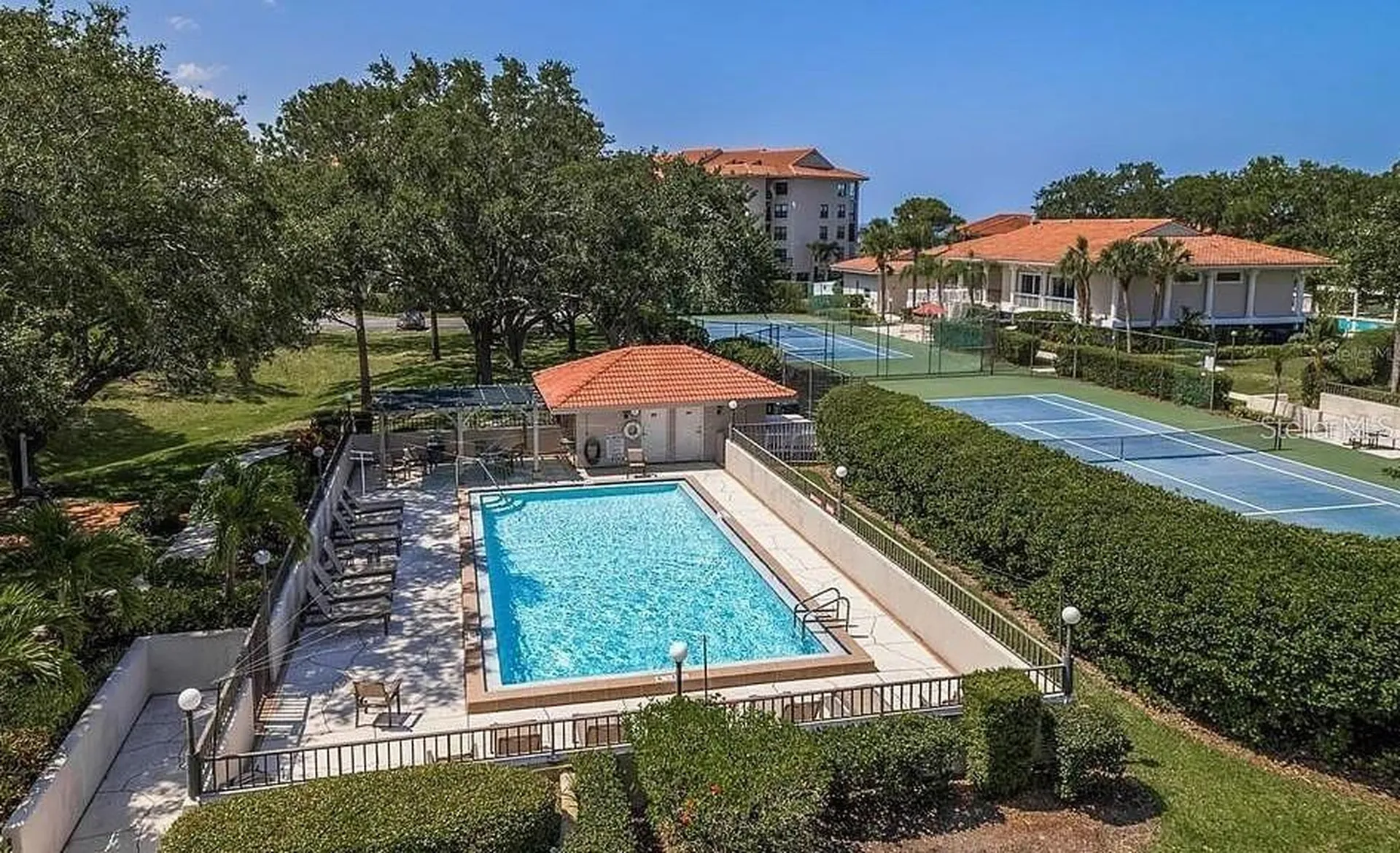1806 Mariner Drive Tarpon Springs FL 34689