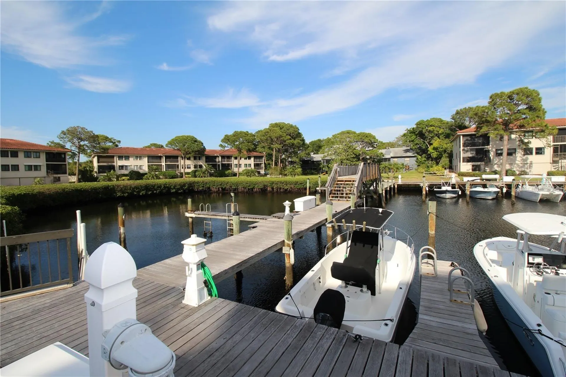 1806 Mariner Drive Tarpon Springs FL 34689