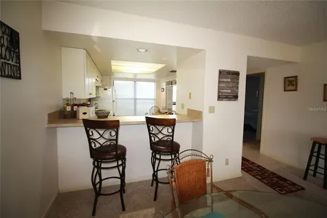 1806 Mariner Drive Tarpon Springs FL 34689