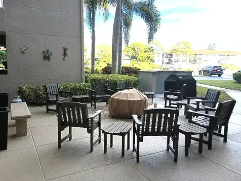 1806 Mariner Drive Tarpon Springs FL 34689