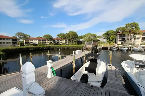 1806 Mariner Drive Tarpon Springs FL 34689