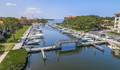 1806 Mariner Drive Tarpon Springs FL 34689