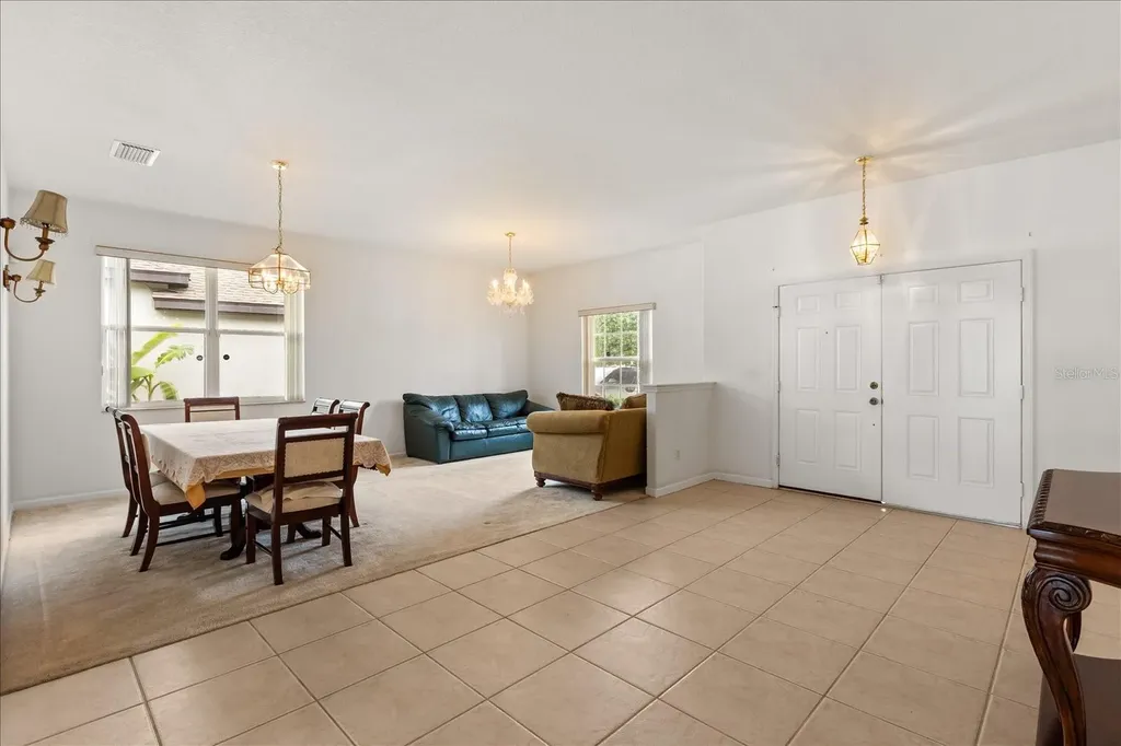 2979 White Cedar Circle Kissimmee FL 34741