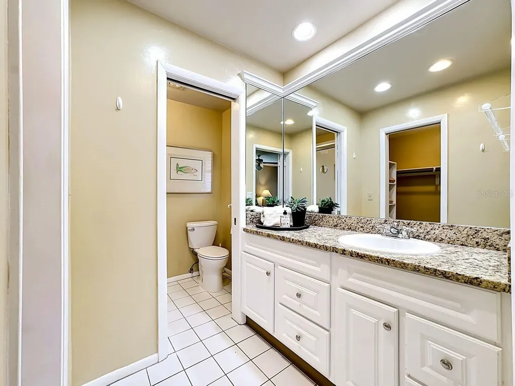 581 Yardarm Lane Longboat Key FL 34228