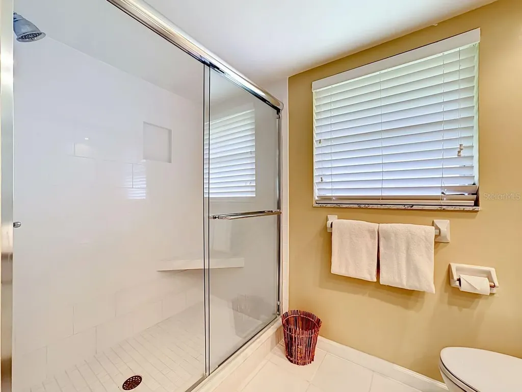 581 Yardarm Lane Longboat Key FL 34228