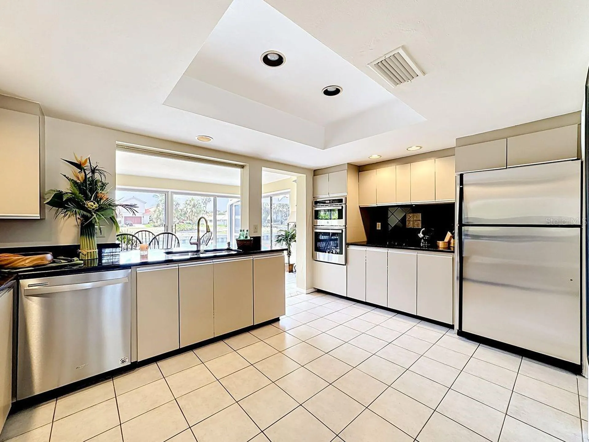 581 Yardarm Lane Longboat Key FL 34228