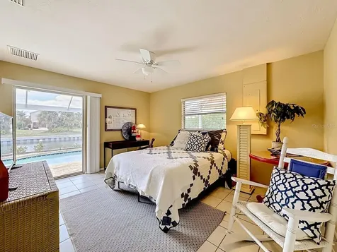 581 Yardarm Lane Longboat Key FL 34228