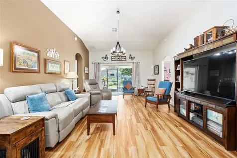 5814 Coquyt Drive Mount Dora FL 32757
