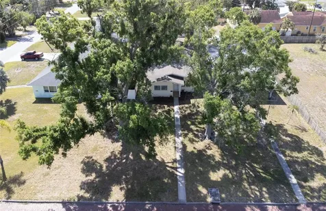 662 Villagrande Avenue S St Petersburg FL 33707