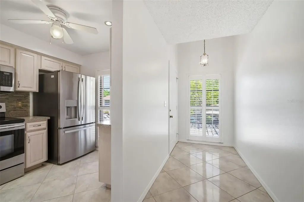 309 Knottwood Court Sun City Center FL 33573