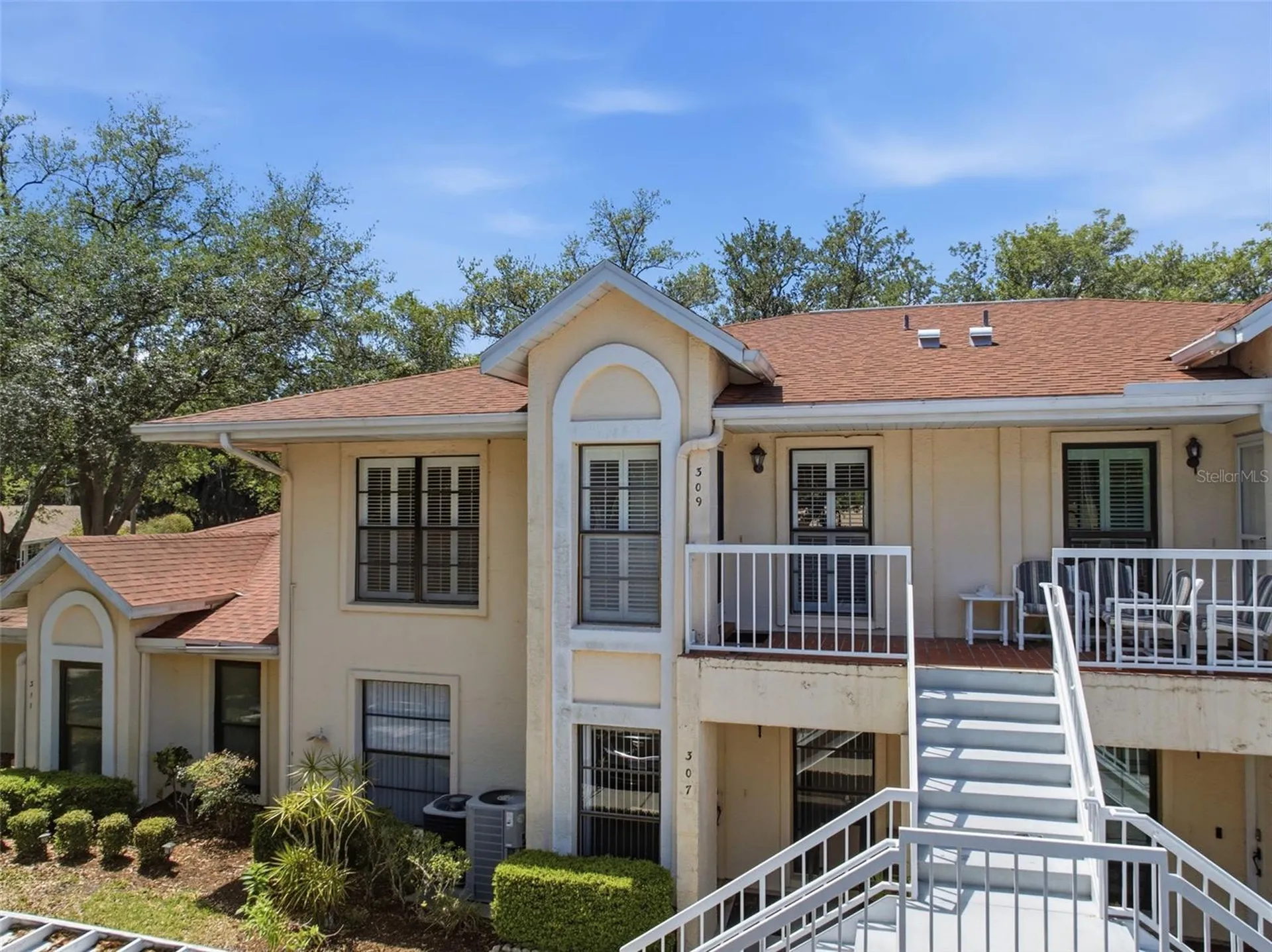 309 Knottwood Court Sun City Center FL 33573