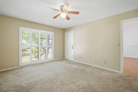 309 Knottwood Court Sun City Center FL 33573