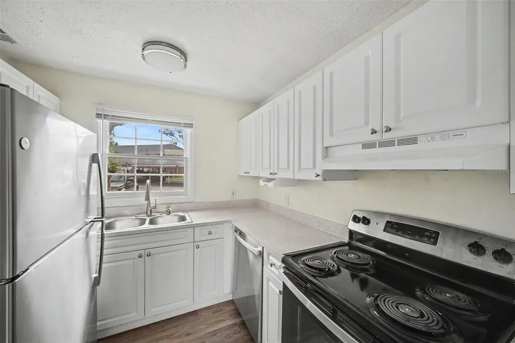 13708 Orange Sunset Drive Tampa FL 33618
