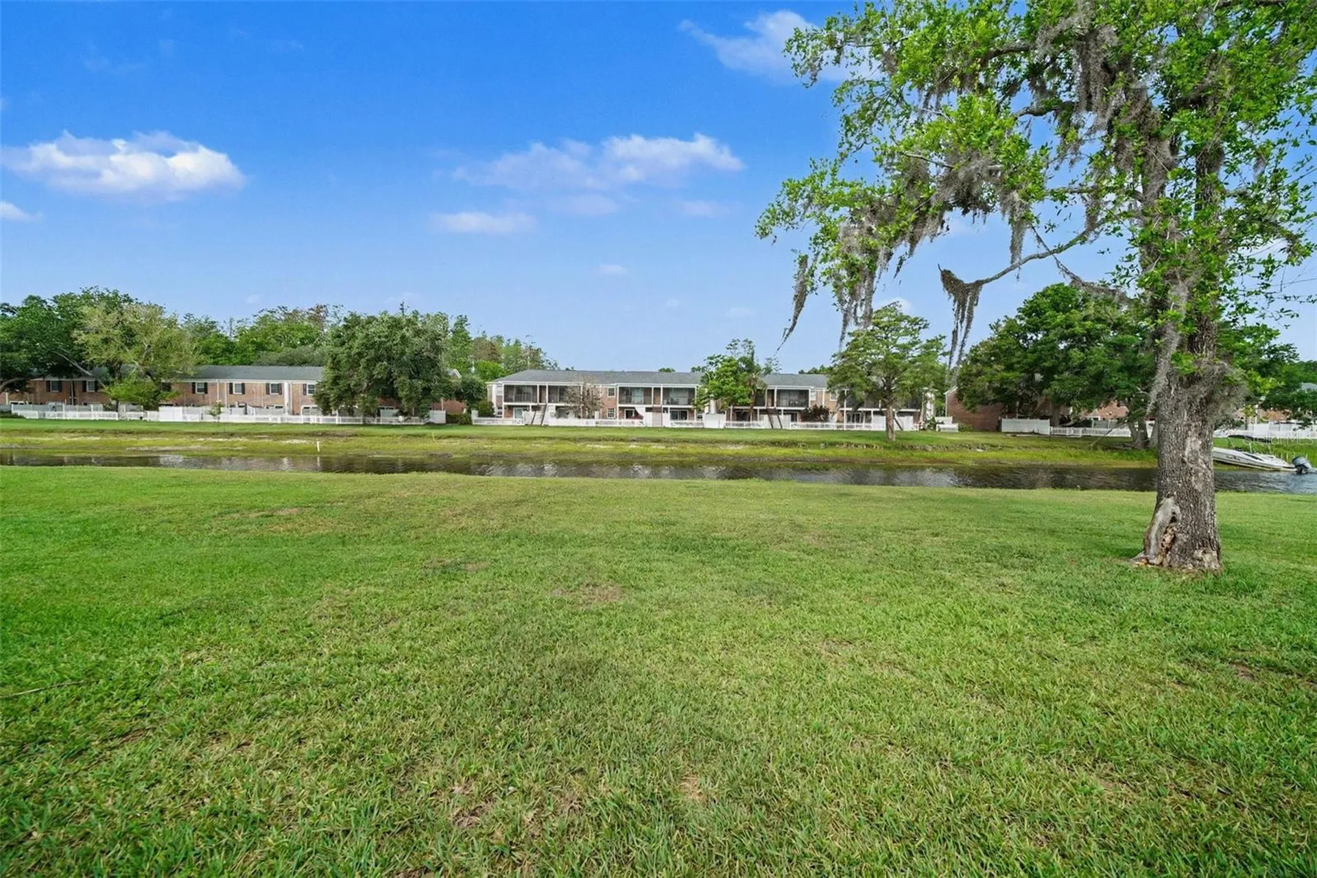 13708 Orange Sunset Drive Tampa FL 33618