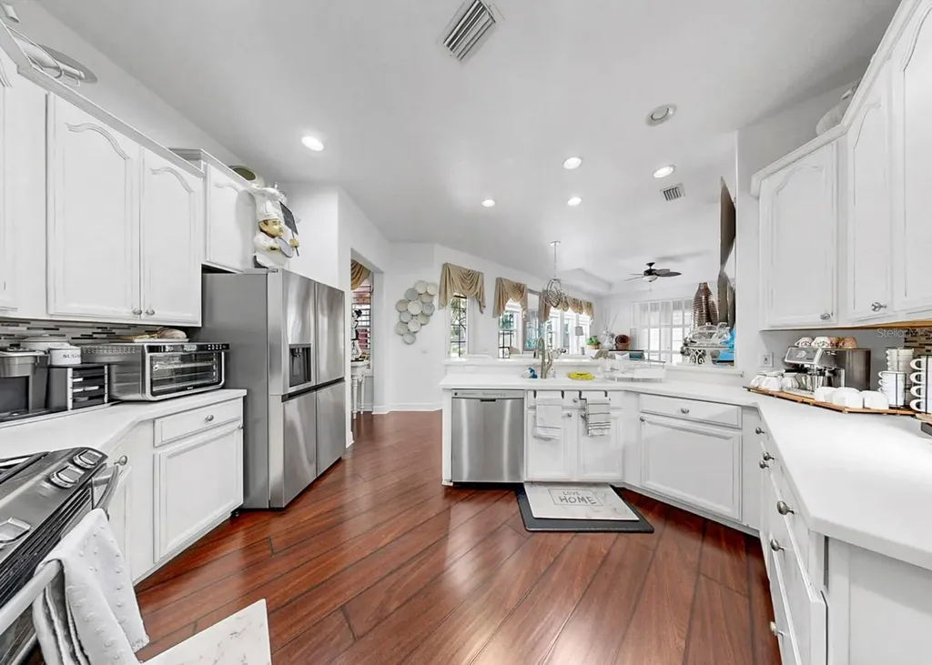 420 Manns Harbor Drive Apollo Beach FL 33572