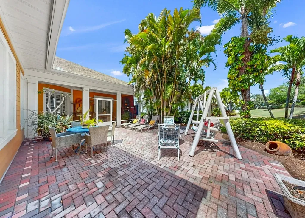 420 Manns Harbor Drive Apollo Beach FL 33572